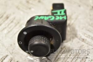 Кнопка регулировки зеркал Renault Megane (II) 2003-2009 8200002442 284054