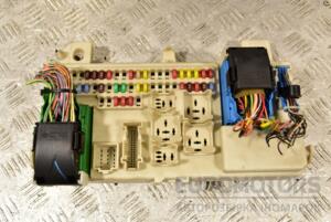 Блок предохранителей Mazda 3 2003-2009 519197032 284307