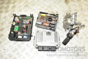 Блок управління двигуном комплект Citroen C4 Picasso 1.6hdi 2007-2014 9653958980 288723