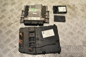 Блок управления двигателем комплект Renault Megane 1.5dCi (II) 2003-2009 8200659536 288894
