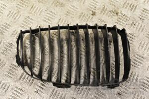 Решетка радиатора правая (дефект) BMW 1 (E81/E87) 2004-2011 51137166440 289082