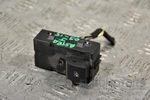 Кнопка склопідіймача Opel Astra (J) 2009-2015 13301888 303678