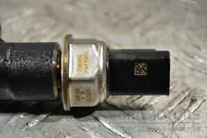 Датчик давления топлива в рейке Renault Master 2010 28389853 306900