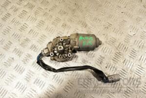Моторчик склоочисника передній Toyota Auris (E15) 2006-2012 8511002190 322185