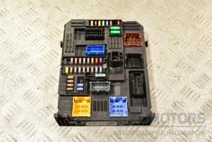 Блок запобіжників Citroen C3 2016 9832880280 323280
