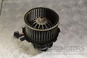 Моторчик печки Audi A4 (B8) 2007-2015 U0852 325302