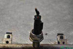 Датчик давления топлива в рейке Peugeot 207 1.6T 16V 2006-2013 V754043980 326337