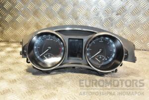 Панель приладів Skoda Superb 2008-2015 3T1920840D 329170