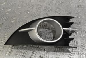 Накладка бампера под птф левая 06- Renault Scenic (II) 2003-2009 P0009511 332760