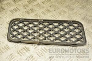 Решітка переднього бампера центральна ліва -07 VW Touareg 2002-2010 7L6853676 333290