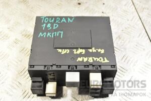 Блок управління бортової мережі VW Touran 2003-2010 3C0937049E 336452