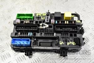 Блок предохранителей Opel Astra (H) 2004-2010 13206762 341806