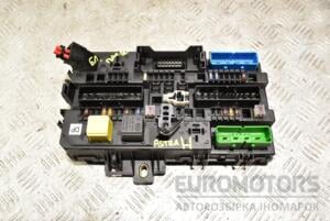Блок предохранителей Opel Astra (H) 2004-2010 13181278 341810