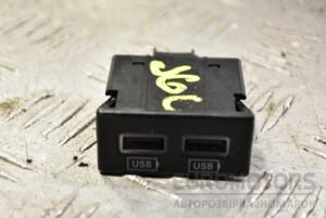 Разьем USB Jeep Grand Cherokee 2010 68145567AA 342230