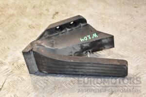 Педаль газа электр пластик Mercedes C-class (W204) 2007-2015 A2043000004 348471