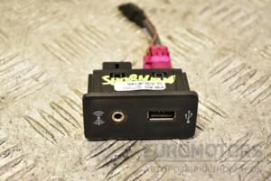 Разьем USB/AUX VW Golf Sportsvan 2014-2020 5G0035222F 348824