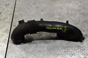 Патрубок повітряного фільтра Land Rover Freelander 2.0Tdi (I) 1998-2006 13717785066 350776
