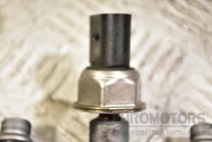 Датчик давления топлива в рейке VW Touareg 3.0tdi 2002-2010 059130758E 352310