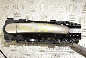 Ручка двери наружная задняя правая Skoda Fabia 2007-2014 353182