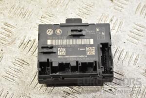 Блок управління двері передньої лівої Skoda Yeti 2009 7N0959793D 355324