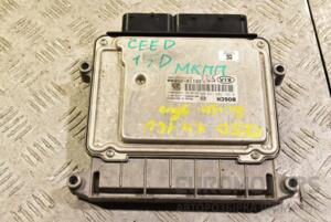 Блок керування двигуном Kia Ceed 1.4 16V 2007-2012 391102B640 355420
