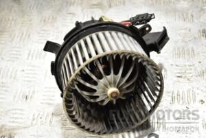 Моторчик печки Audi A4 (B8) 2007-2015 8K1820021 364437