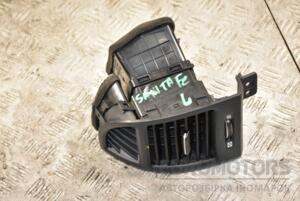 Дефлектор повітряний лівий Hyundai Santa FE 2006-2012 974802B000 366263
