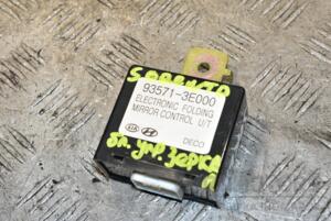 Блок управління дзеркалами Kia Sorento 2002-2009 935713E000 370398