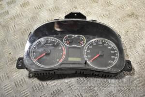 Панель приборов Great Wall Hover 2.4 16V (H5) 2010 3820100K80 370642
