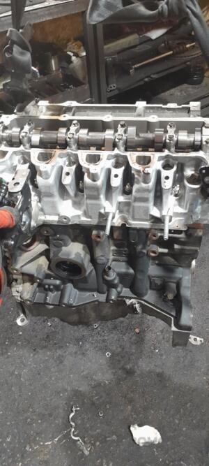 Двигатель (топливная Bosch) Dacia Lodgy 1.5dCi 2012 K9K 628 BF-632