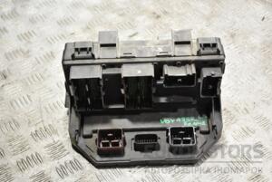 Блок предохранителей Chrysler Voyager 2008-2016 04692299AE 380325