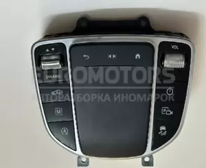 Блок управления мультимедиа на центральной консоли Mercedes GLC-class 2.0cdi (W253) 2015 A2539003604 it-10133 Дизель