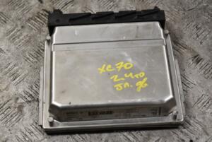 Блок керування двигуном Volvo XC70 2.4td D5 2000-2006 30646978 381489