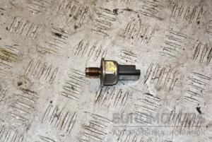 Датчик тиску палива в рейці Citroen C5 2.0hdi 2008-2017 9658227880 382424