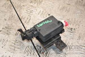 Активатор замка кришки багажника Renault Sandero 2007-2013 8200754083 383430