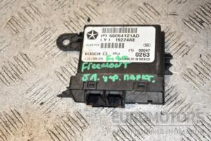 Блок управления парктроником (дефект) Fiat Freemont 2011-2016 P56054121AD 384561