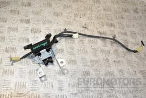 Контактна група кришки багажника Kia Sportage 2004-2010 919502E010 384619