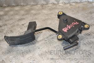 Педаль газа электр Nissan Qashqai 2007-2014 384835