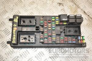 Блок предохранителей Land Rover Discovery (IV) 2009-2016 AH2214F041AE 388673