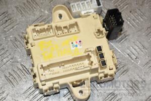 Блок запобіжників Lexus RX 2003-2009 8267048040 392858