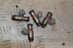 Форсунка бензин електрична Audi A2 1.4 16V 1999-2005 036031C 394761
