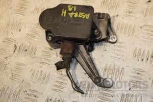 Механизм изменения длины впускного коллектора Opel Astra 1.9cdti (H) 2004-2010 55205127 397732