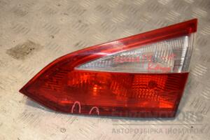 Фонарь правый внутренний универсал -15 (дефект) Ford Focus (III) 2011-2018 BM5113A602BС 399865