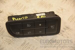 Блок кнопок в торпедо левый Fiat Punto Evo 2010 735595269 402028