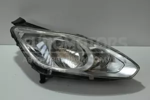 Правая фара 10-15 Ford C-Max 1.6tdci 2010 AM5113W029AE it-14059 Дизель