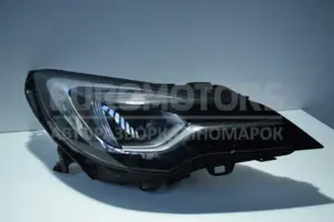 Правая фара Opel Astra 1.6cdti Bi-Turbo (K) 2015 39055746 it-14236 Дизель