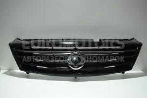 Решітка радіатора SsangYong Rexton 2.2 XDI 2012-2017 K7946108D00 it-14727 Дизель