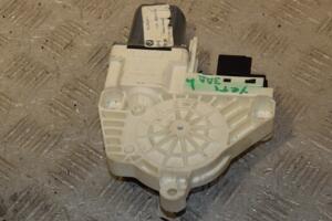 Моторчик склопідйомника задній лівий Skoda Yeti 2009 5L0959811 419219