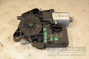 Моторчик стеклоподъемника задний правый Renault Scenic (III) 2009-2015 827303178R 419236