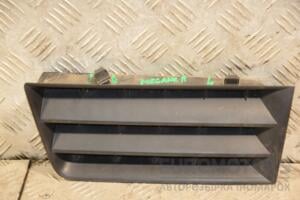 Решетка радиатора левая -06 (дефект) Renault Megane (II) 2003-2009 8200114156 420393